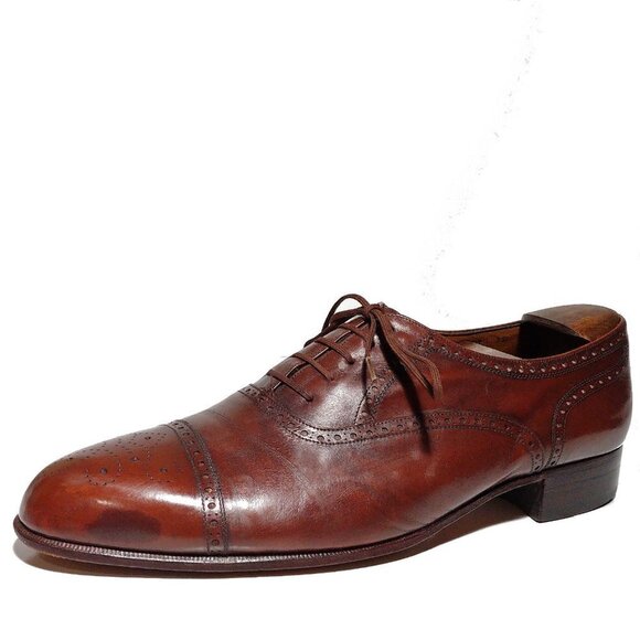 Bally \